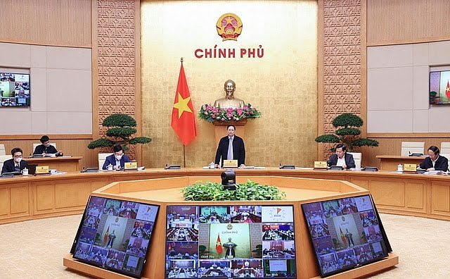 Vietnam aims to complete five crucial transport projects this term